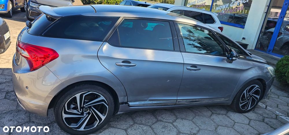 Citroën DS5 2.0 HDi Hybrid4 SportChic MCP - 34