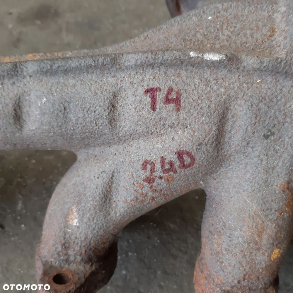 Kolektor Wycechowy Vw T4 2.4D 024253033C - 2