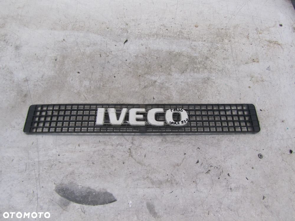 iveco daily 03-> grill atrapa - 1