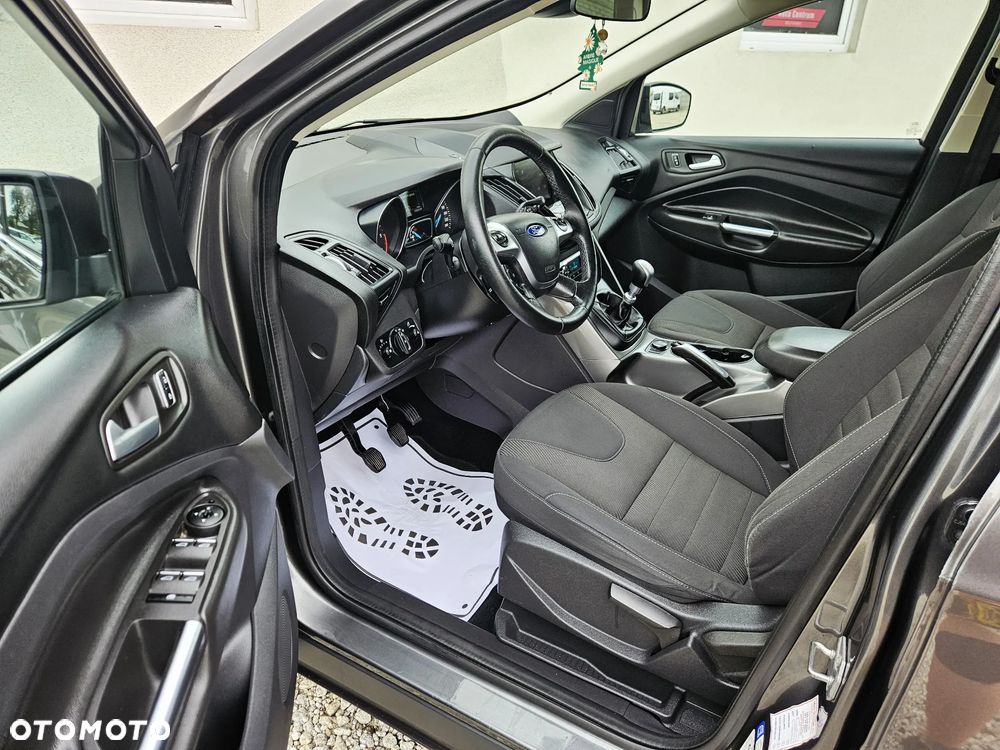 Ford Kuga 2.0 TDCi 2x4 SYNC - 8