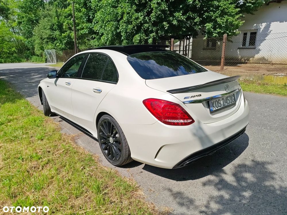 Mercedes-Benz Klasa C AMG 43 4-Matic - 11