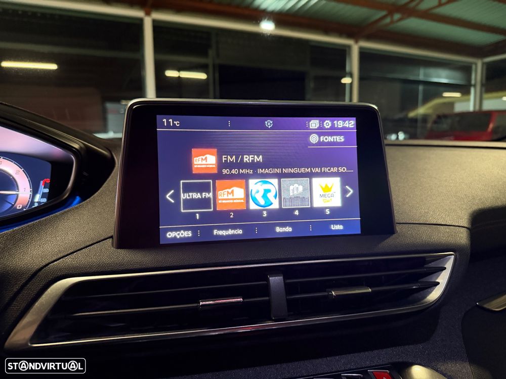 Peugeot 5008 1.5 BlueHDi GT Line EAT8 - 21