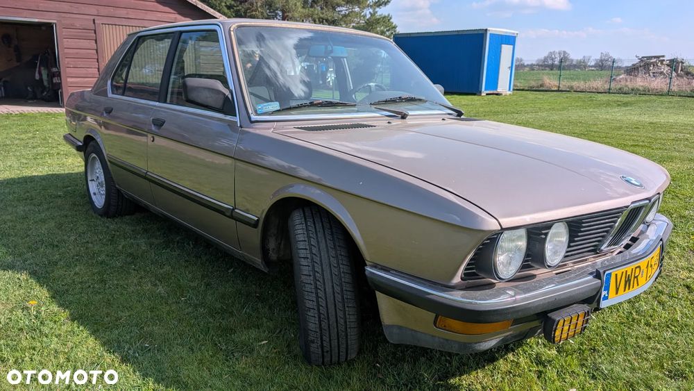 BMW Seria 5 524 d - 1