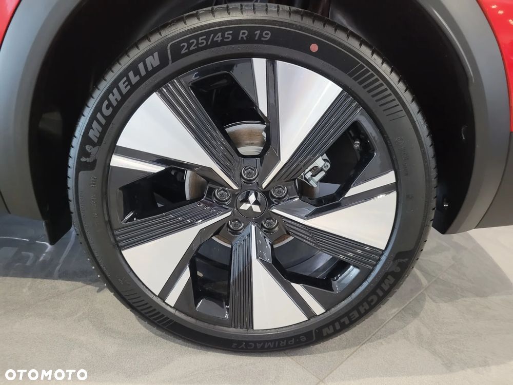 Mitsubishi Grandis 1.3T mHEV Intense Style Cold DCT - 12