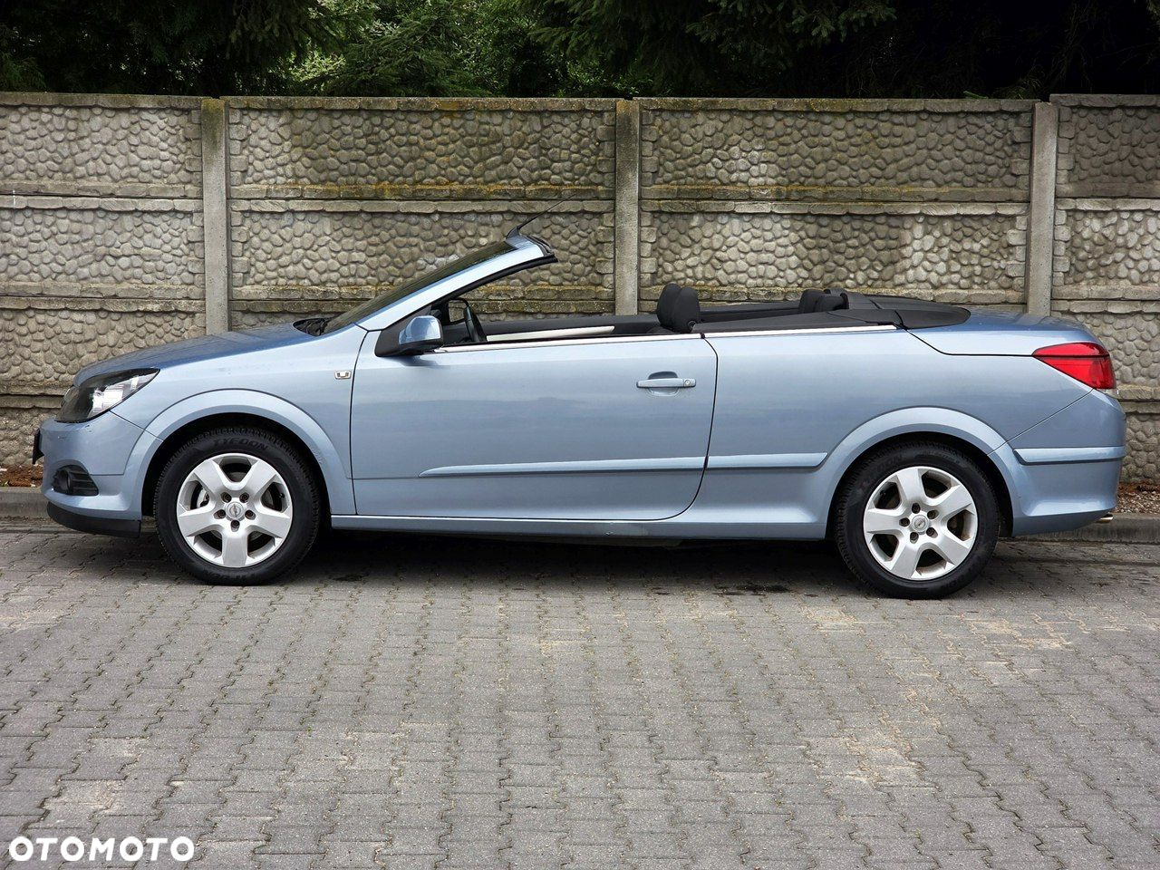 Opel Astra TwinTop 1.6 Enjoy - 5