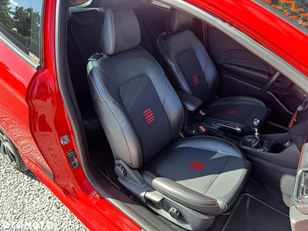 Ford Fiesta 1.0 EcoBoost ST-Line Red ASS - 28