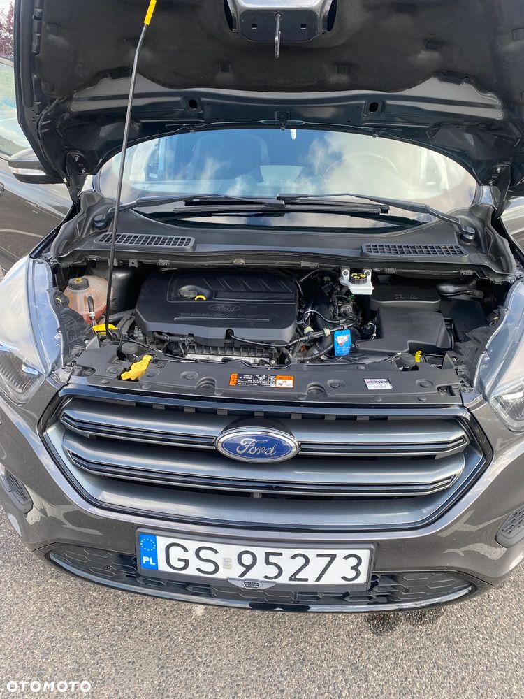 Ford Kuga - 17