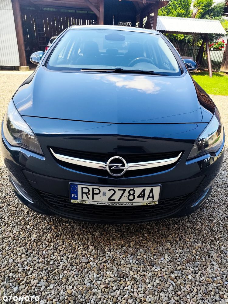 Opel Astra 1.4 T Executive EU6 - 7
