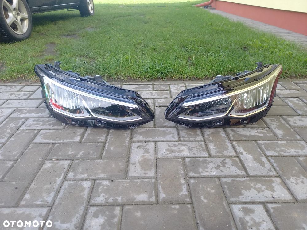 VW GOLF VIII 8 5H Kompletny reflektor prawy Lampa prawa 5H1941006 Kompletny reflektor lewy Lampa lewa 5H1941005 REFLEKTOR NOWY - 1