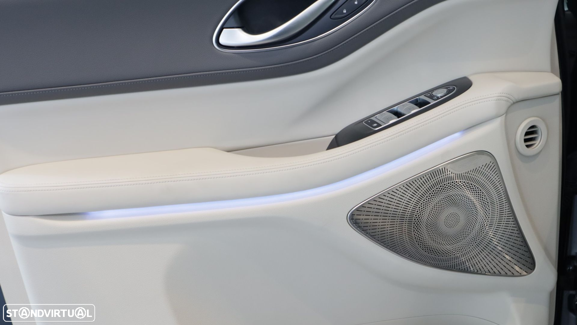 Voyah Dream 109 kWh Luxury - 13