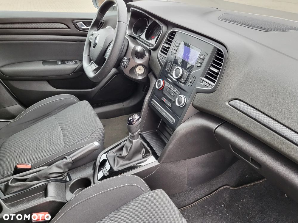 Renault Megane TCe 115 GPF LIFE - 5