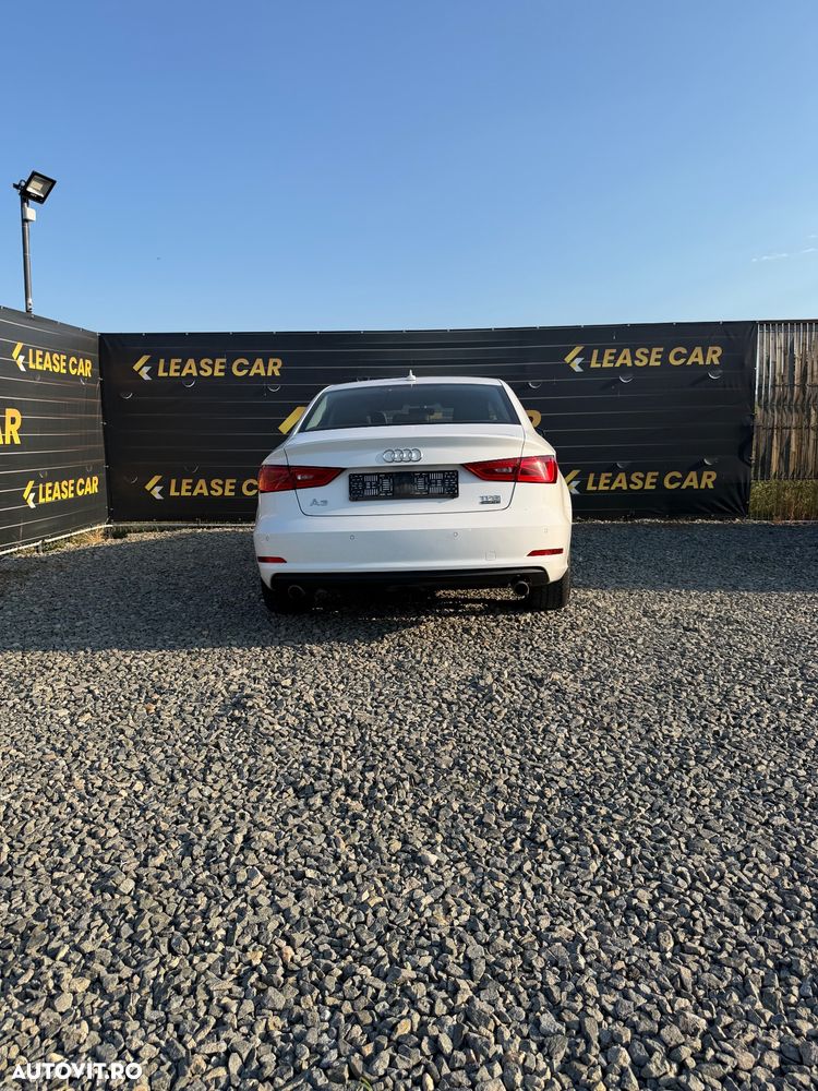 Audi A3 2.0 TFSI Quattro S tronic Sport - 11