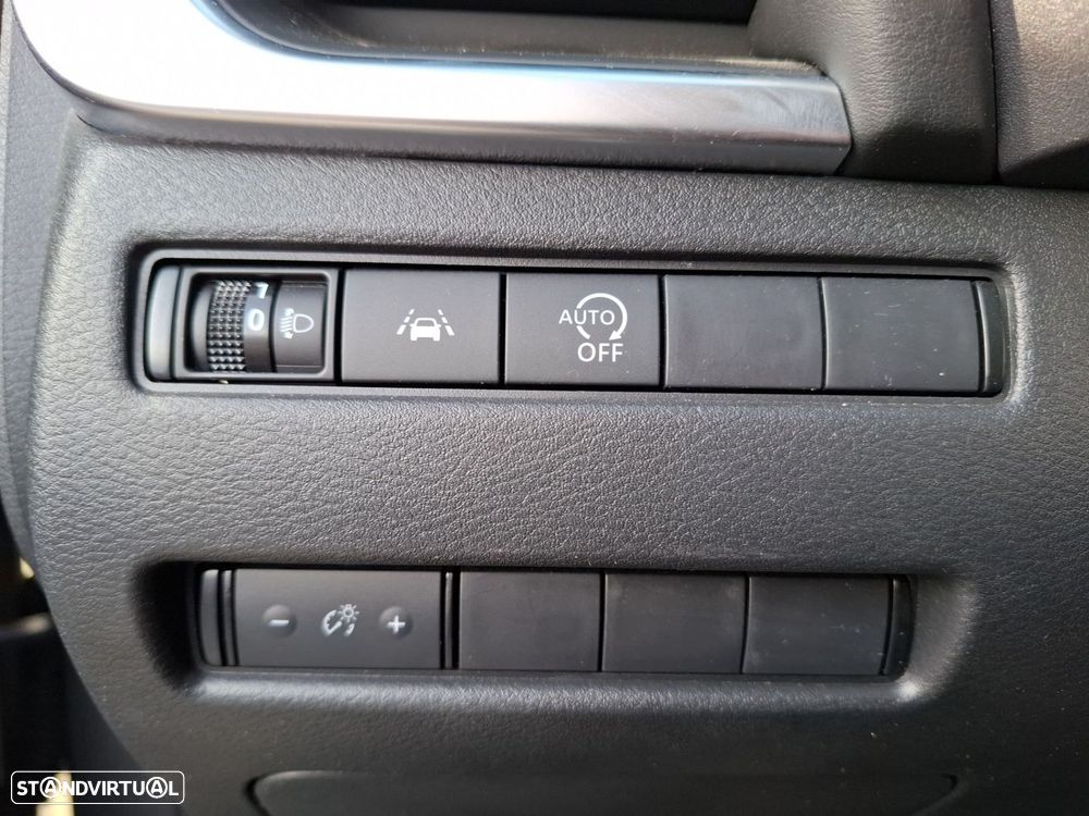Nissan Qashqai 1.3 DIG-T Acenta LED+R - 19