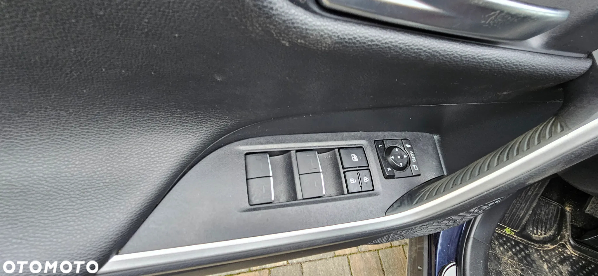 Toyota RAV4 2.5 Plug-In Hybrid Executive 4x4 - 28