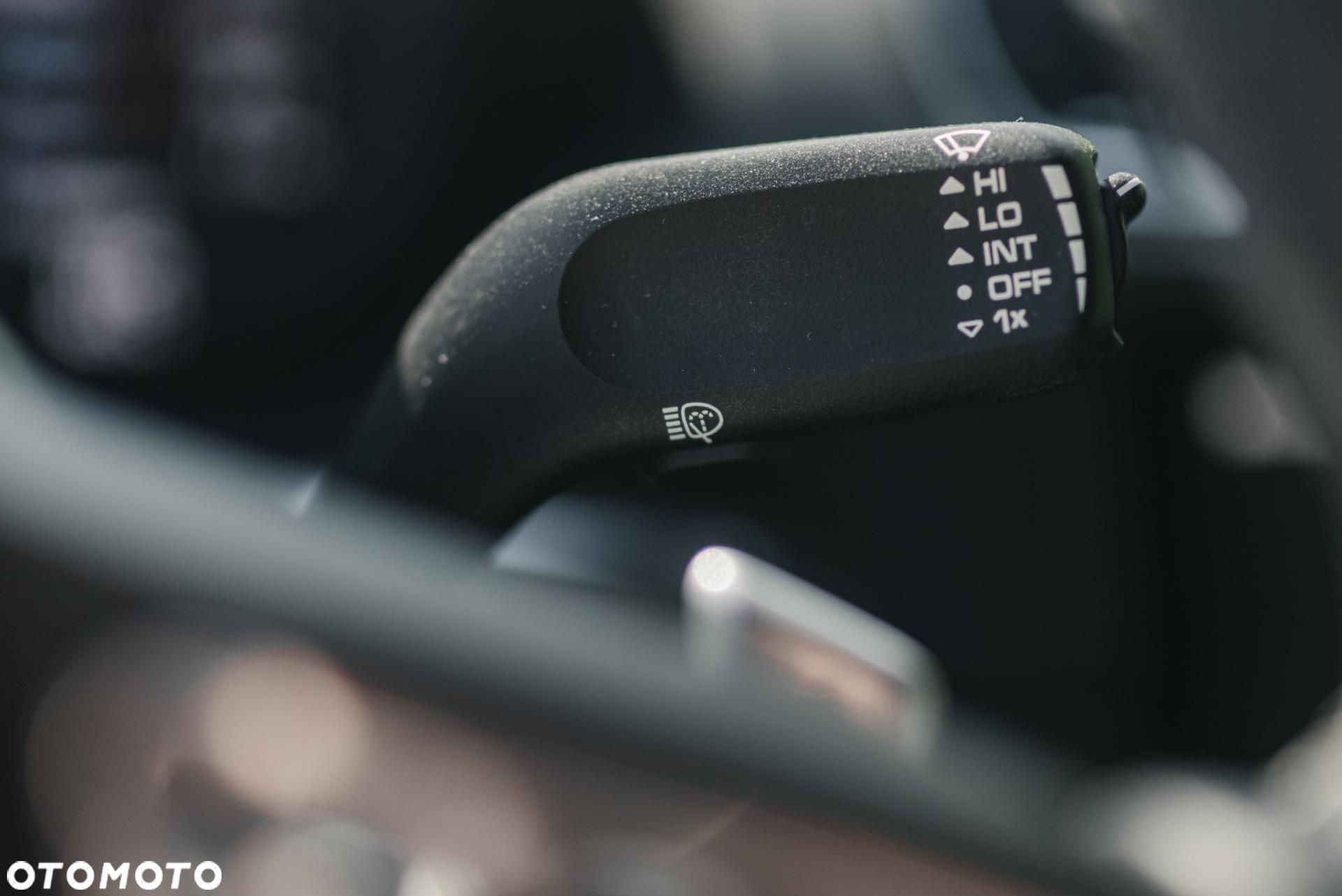 Porsche 718 Cayman - 31