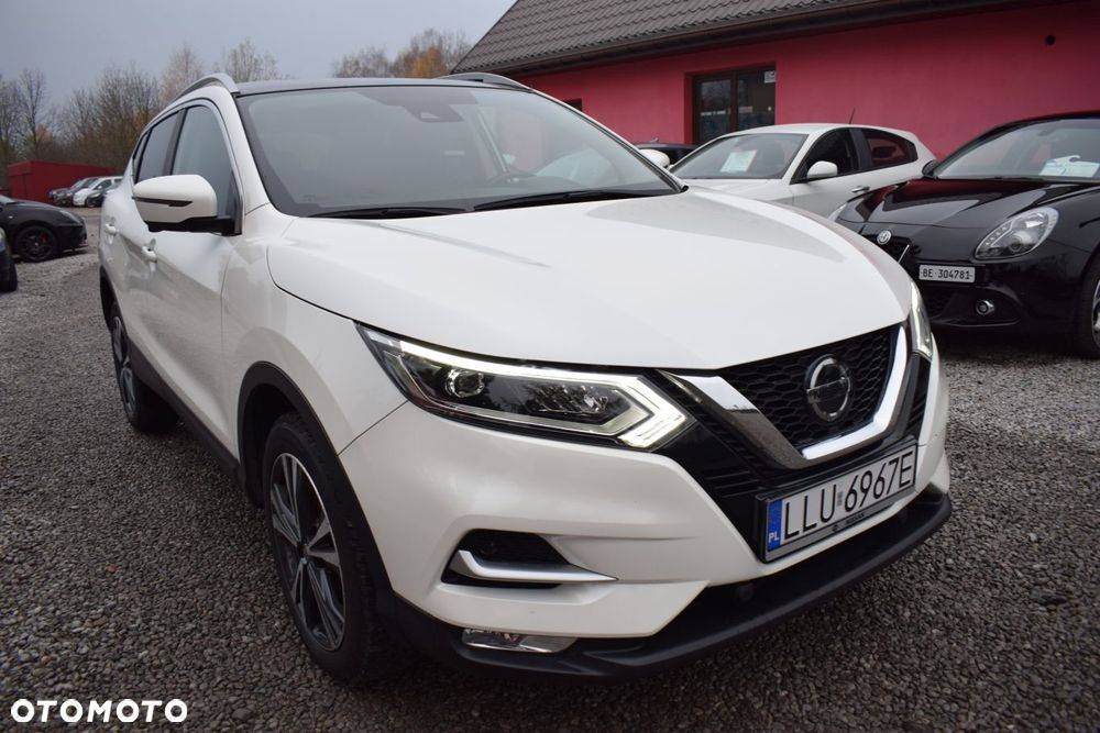 Nissan Qashqai 1.3 DIG-T TEKNA - 5