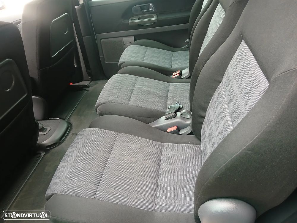 SEAT Alhambra 1.9 TDI Sport Edition - 23