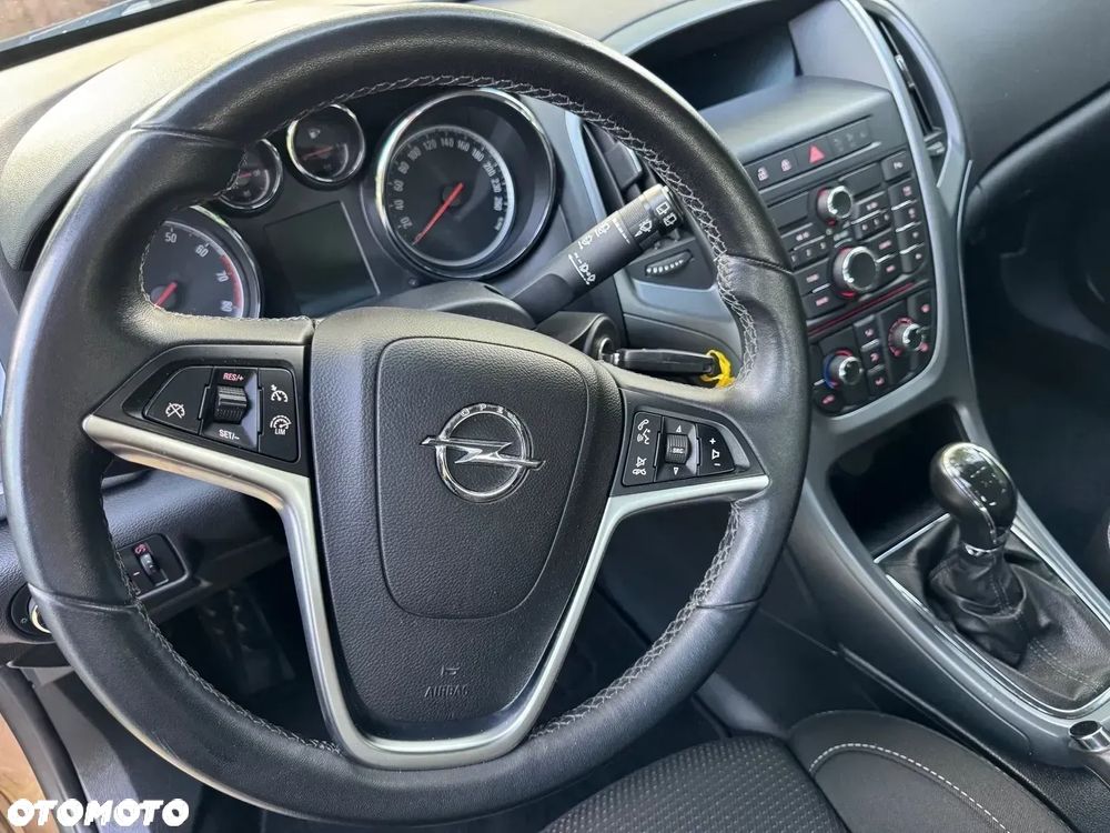 Opel Astra - 14