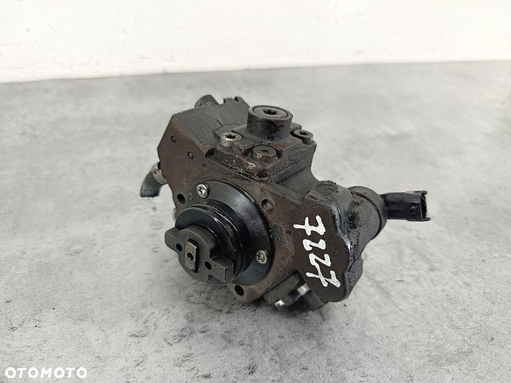 POMPA WTRYSKOWA FIAT GRANDE PUNTO 0445010122  0055201803 BOSCH 1.3 JTD - 1