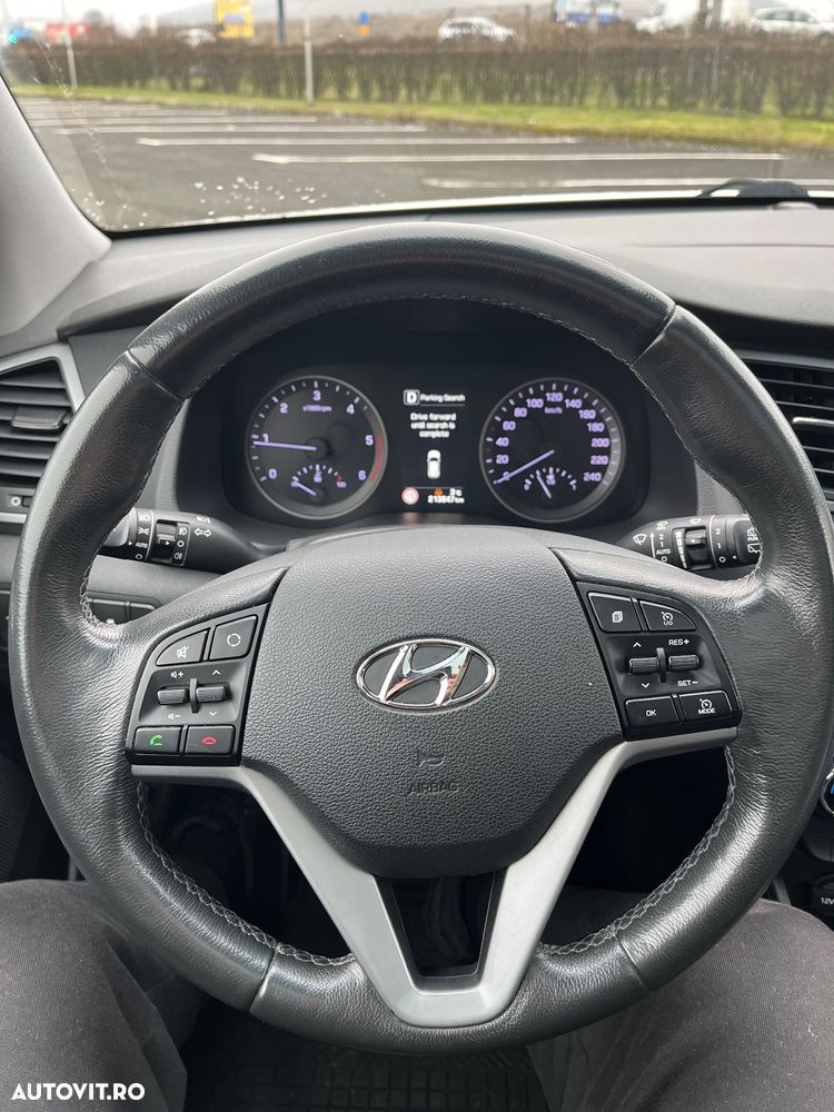 Hyundai Tucson 2.0 CRDI 4WD Automatik Premium - 21