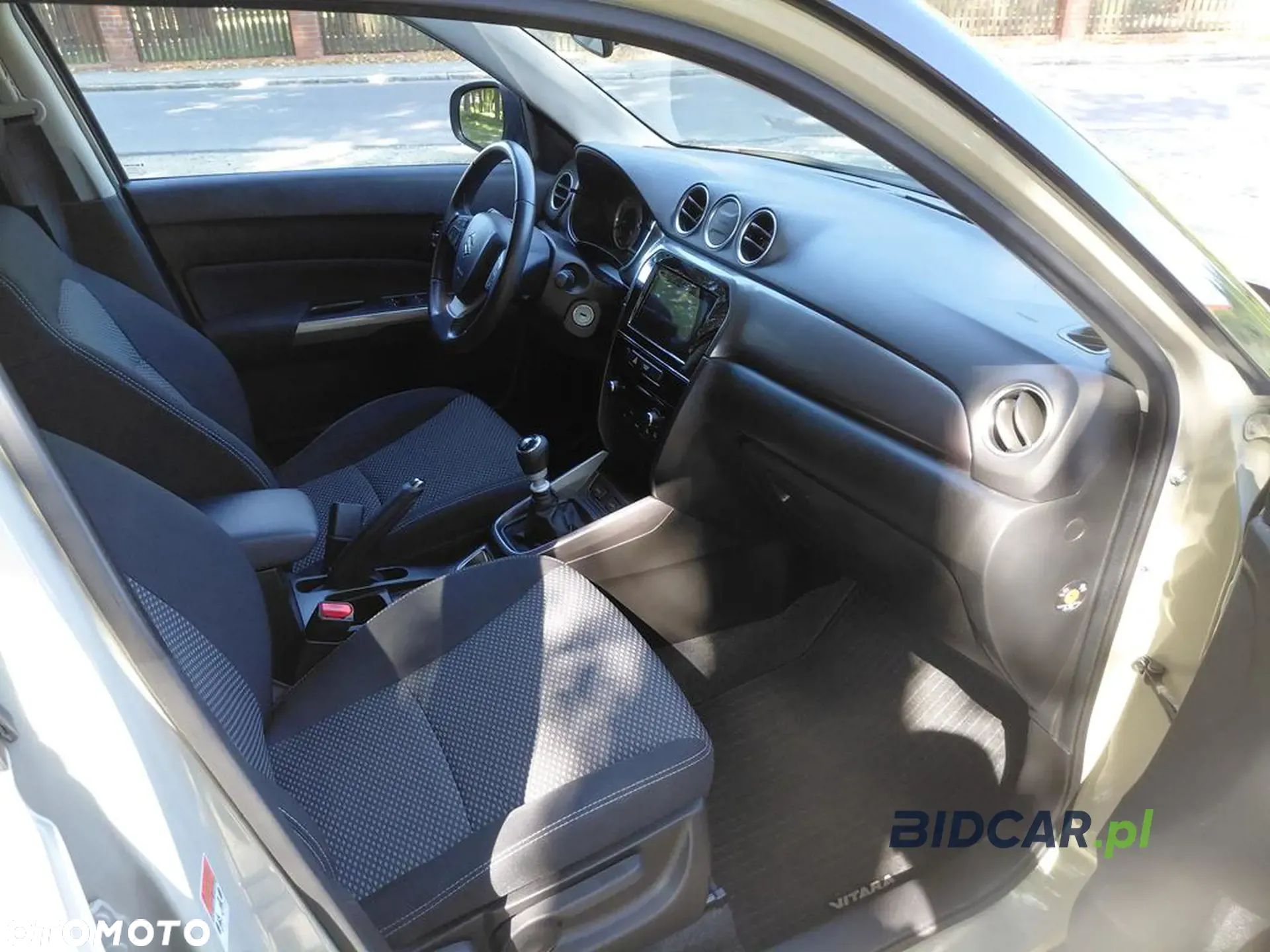 Suzuki Vitara 1.4 Boosterjet Premium 2WD - 15