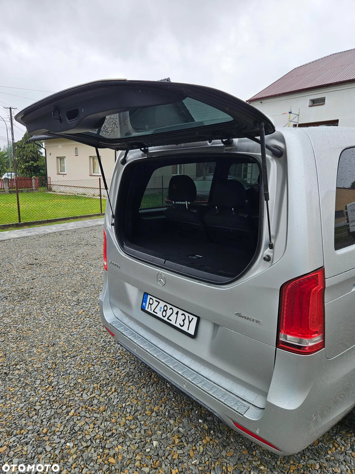 Mercedes-Benz Klasa V 220 d 4-Matic Avantgarde 7G-Tronic (d³ugi) - 11