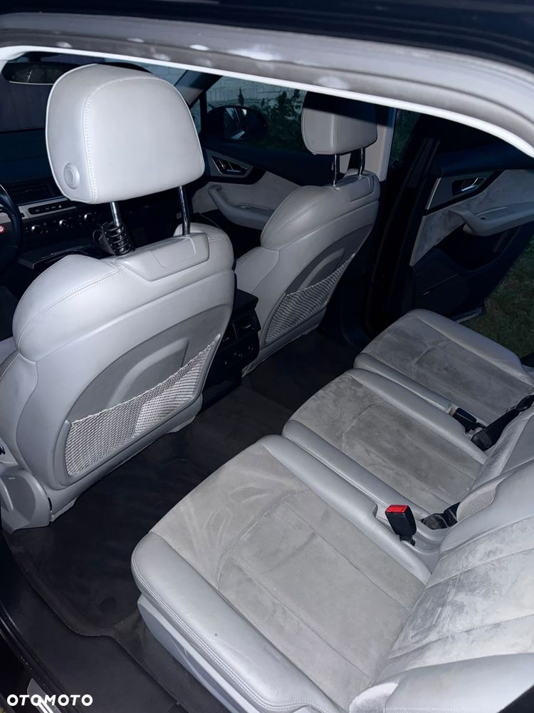 Audi Q7 3.0 TDI Quattro Tiptr - 12