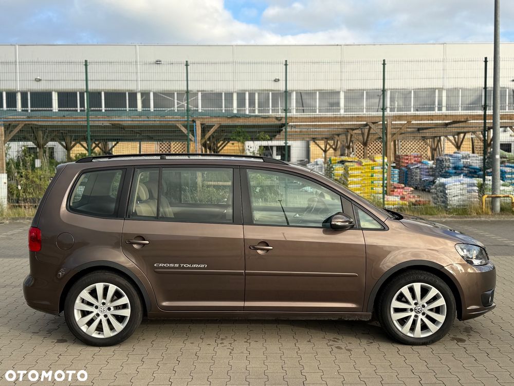 Volkswagen Touran 1.6 TDI DPF Cross - 6