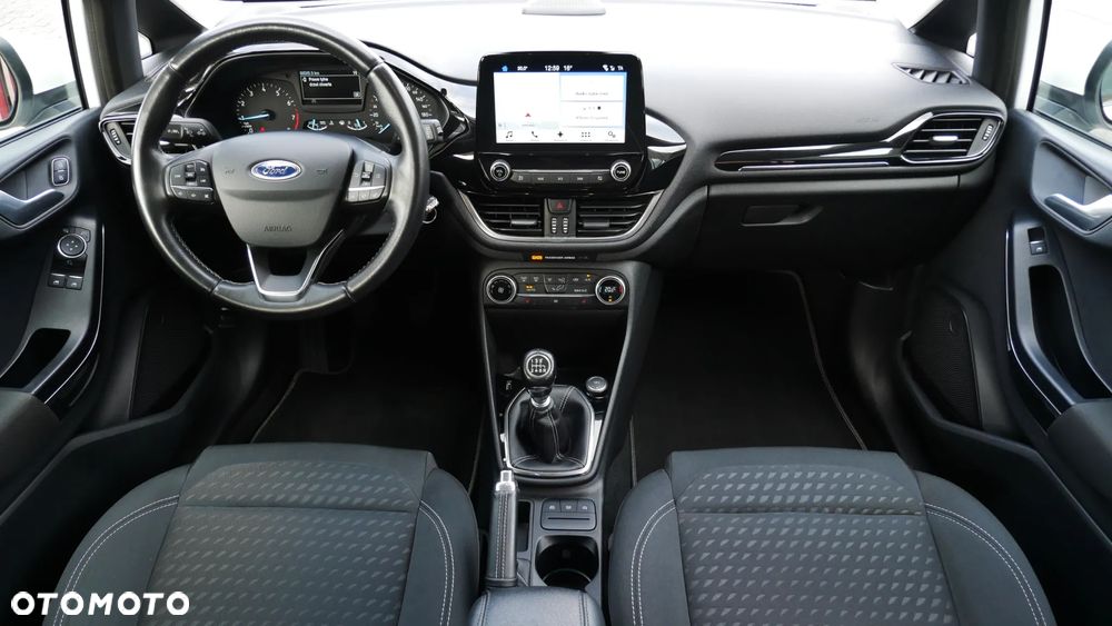 Ford Fiesta 1.0 EcoBoost S&S TITANIUM - 5