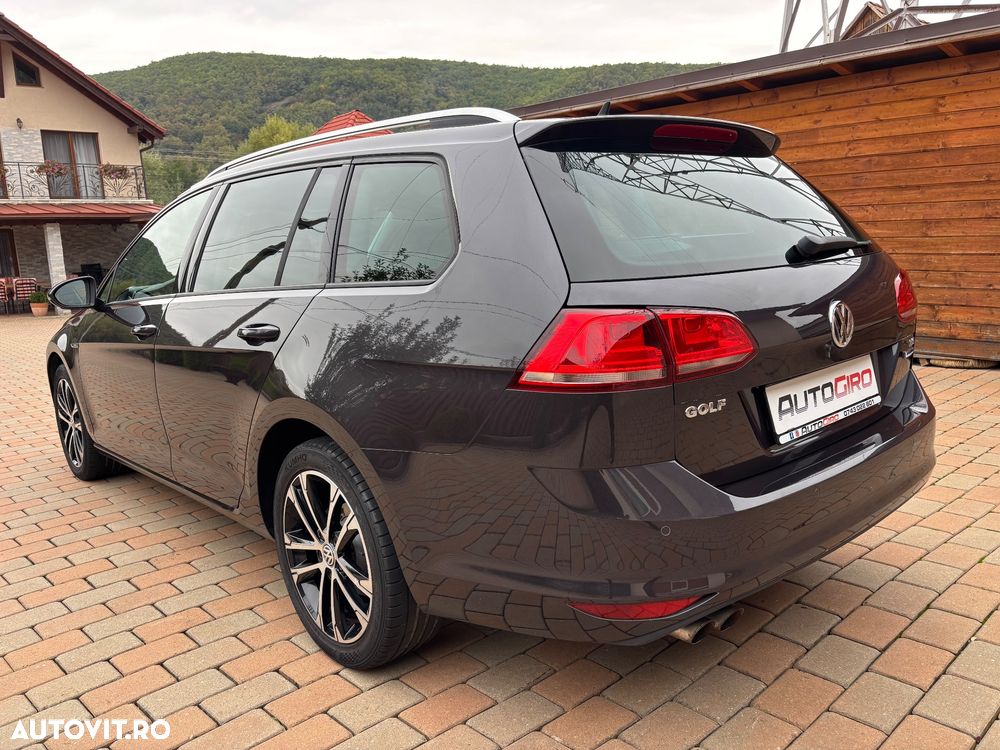 Volkswagen Golf 1.2 TSI BlueMotion Technology Cup - 4