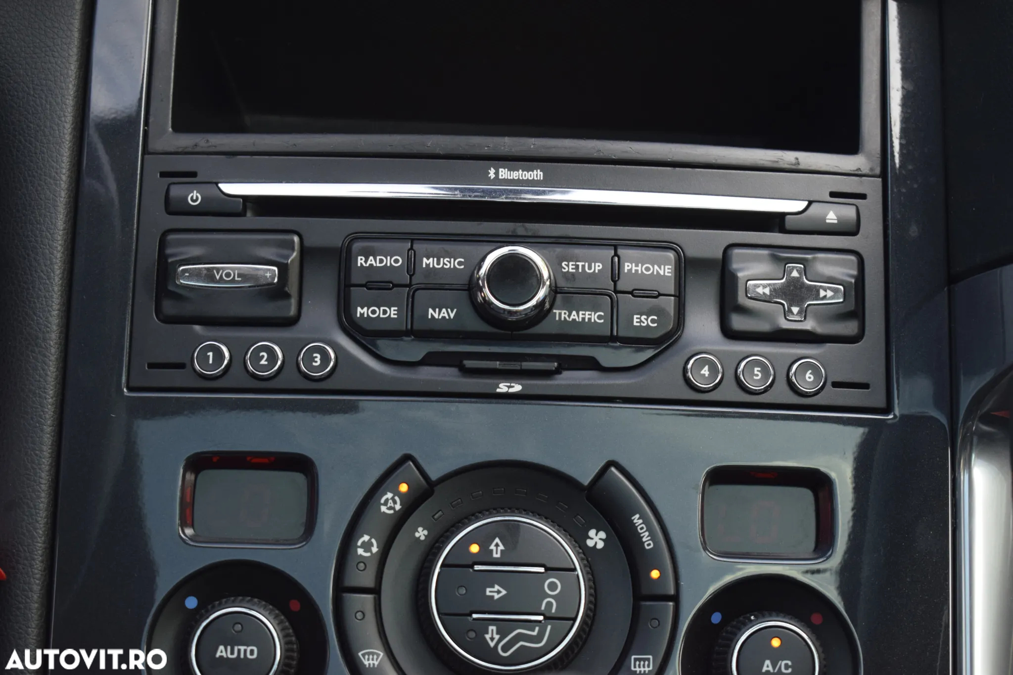Peugeot 3008 1.6 VTi Acces - 23