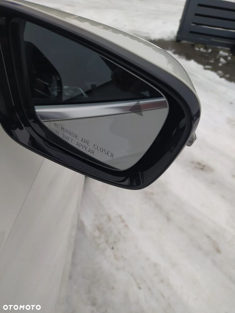 BMW Seria 3 330i Sport Line - 14