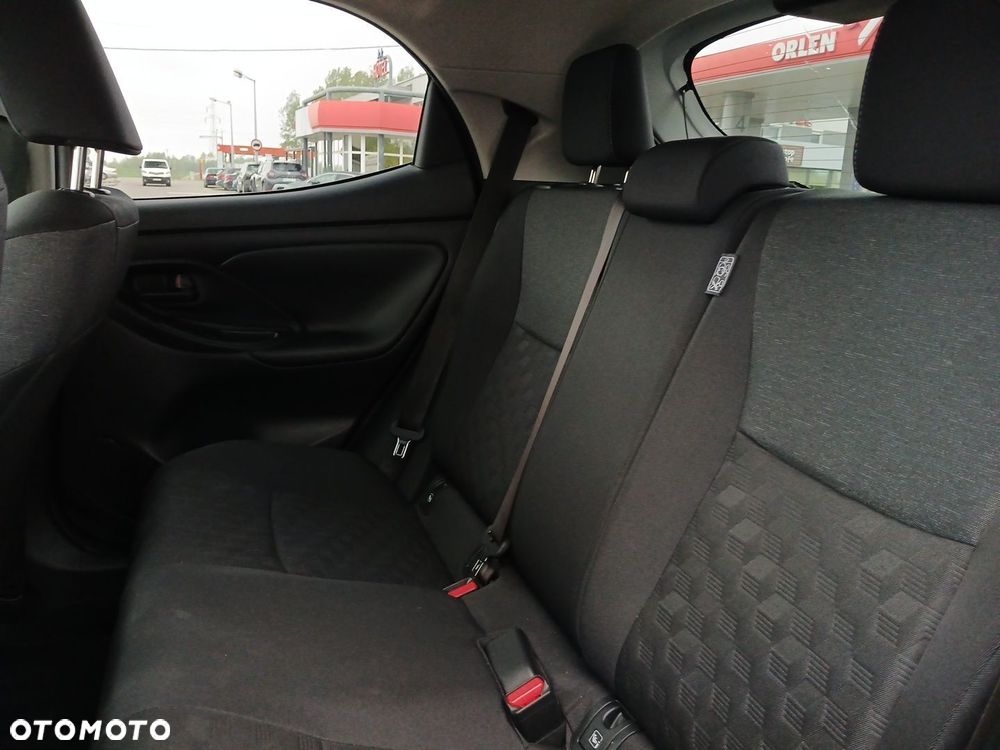 Toyota Yaris Hybrid 1.5 Style - 14