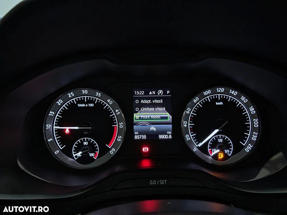 Skoda Karoq 2.0 TDI SCR DSG Ambition - 17