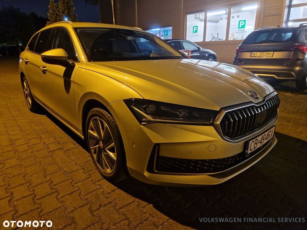 Skoda Superb 2.0 TDI SCR Selection DSG - 2