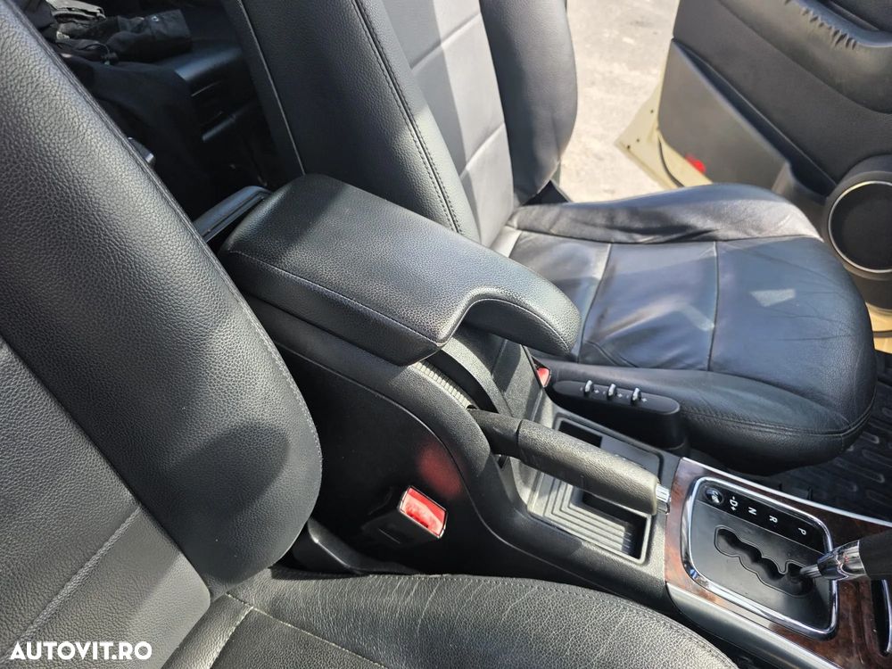 Mercedes-Benz B 180 - 28