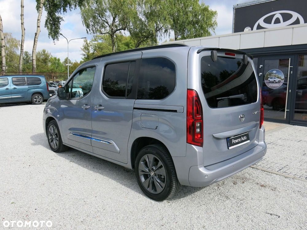 Toyota Proace City Verso 1.5 D-4D Family - 3