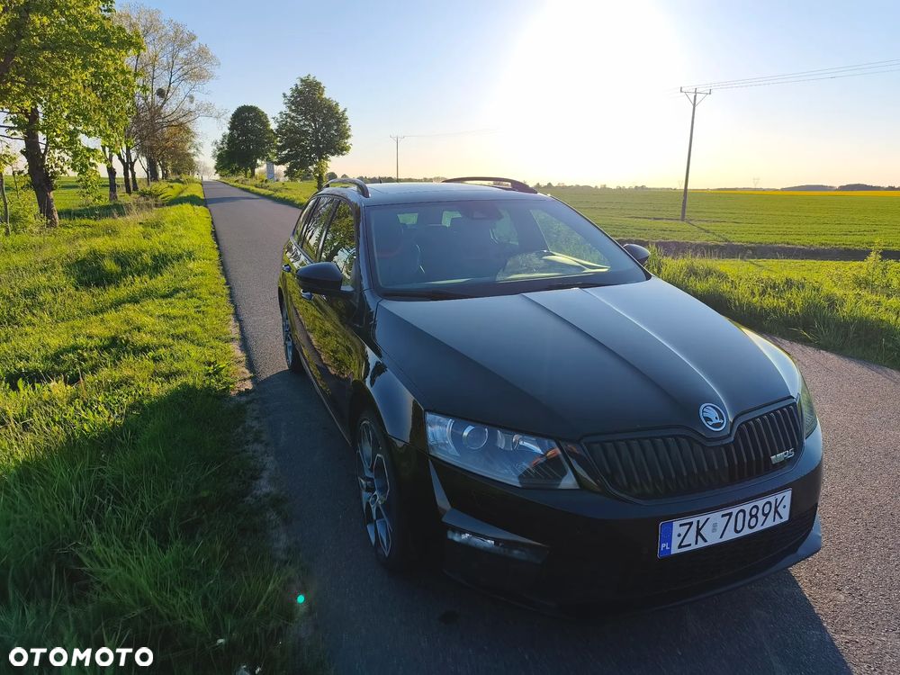Skoda Octavia 2.0 TDI RS DSG - 1