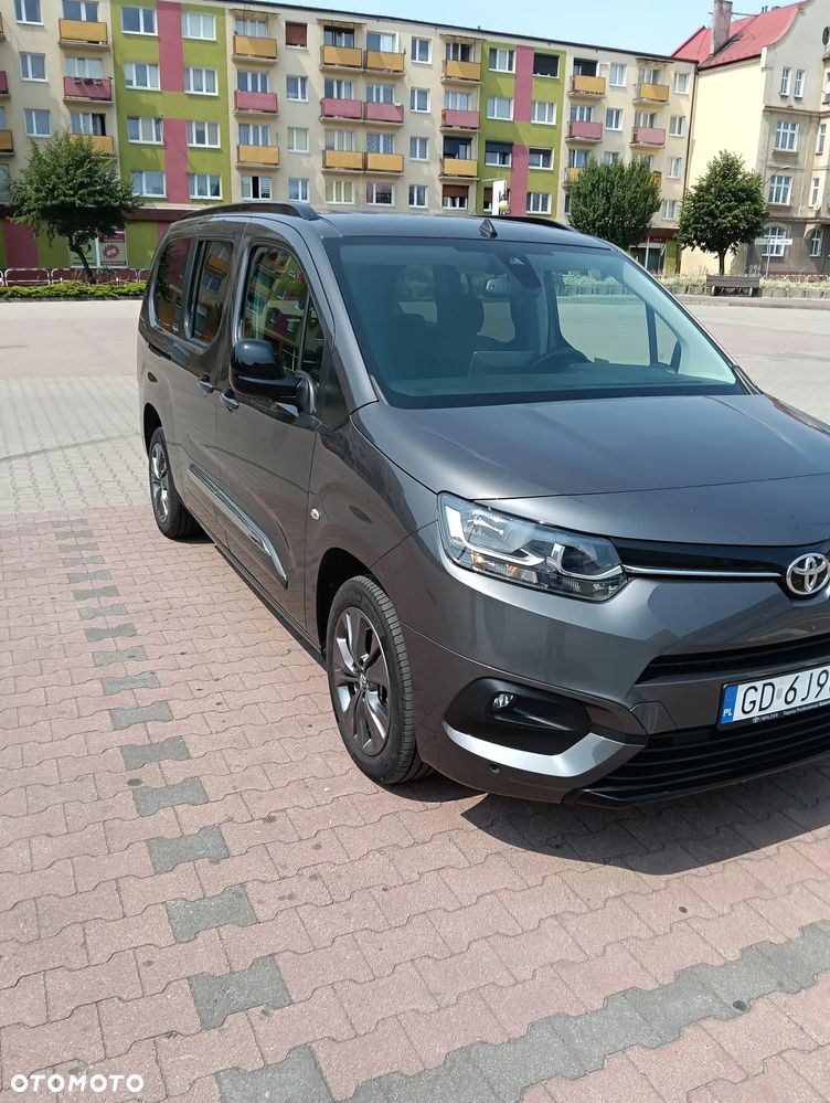 Toyota Proace City Verso Long 1.5 D-4D Business - 5