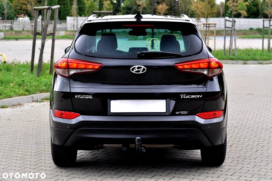 Hyundai Tucson 1.6 GDI BlueDrive Style 2WD - 11