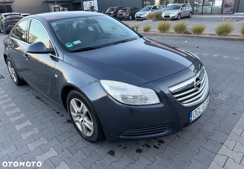 Opel Insignia - 1