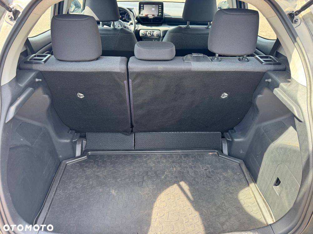 Toyota Yaris 1.5 VVT-iE Elegant - 16