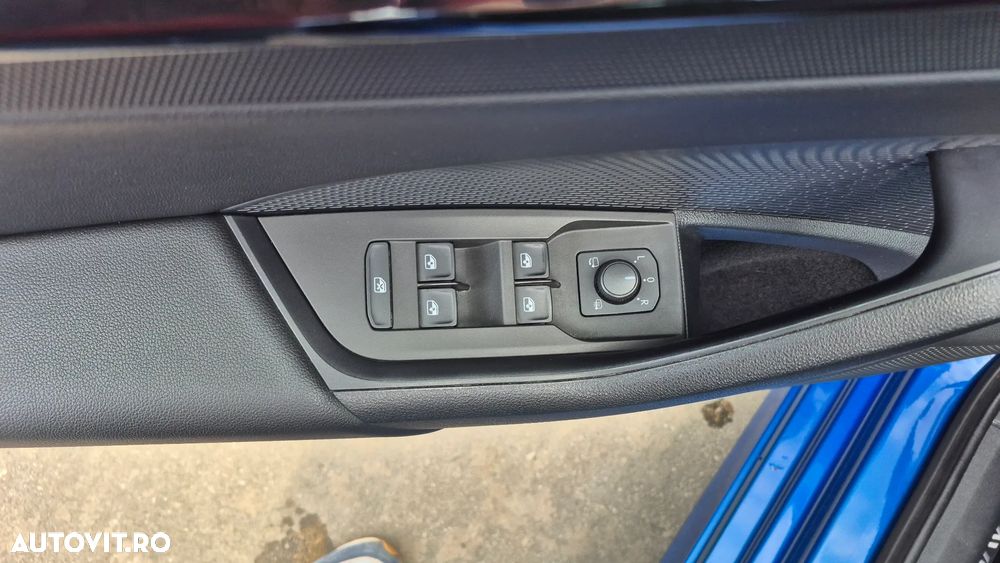 Skoda Octavia 2.0 TDI DSG Ambition - 12