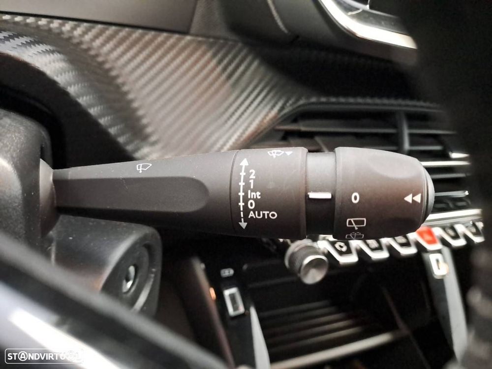 Peugeot 2008 1.2 PureTech Active Pack - 15