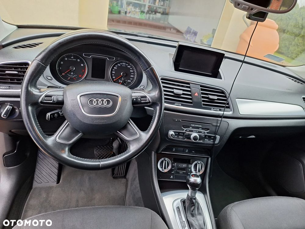 Audi Q3 - 11