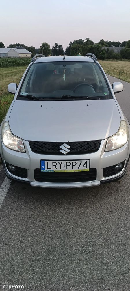 Suzuki SX4 1.6 VVT 4x2 Comfort - 2