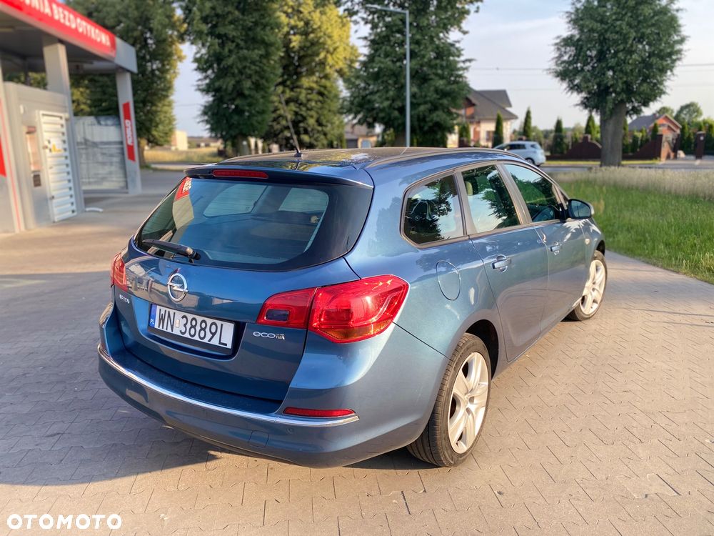 Opel Astra 1.6 CDTI Cosmo - 17