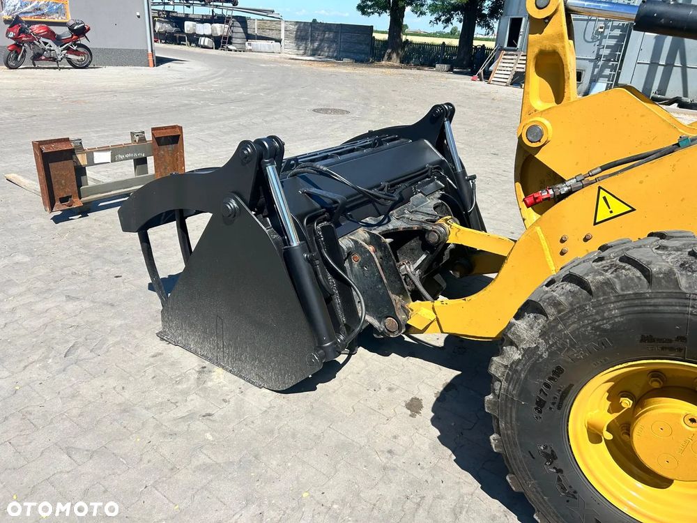 Caterpillar 906 - 21