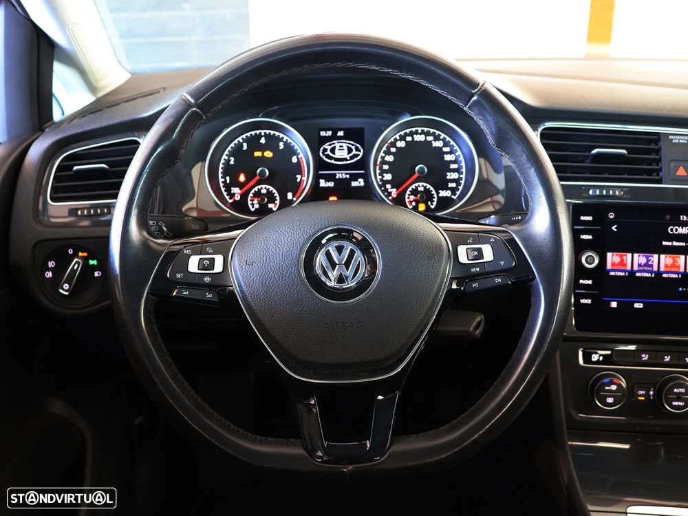 VW Golf 1.5 TSI BM Confortline - 20