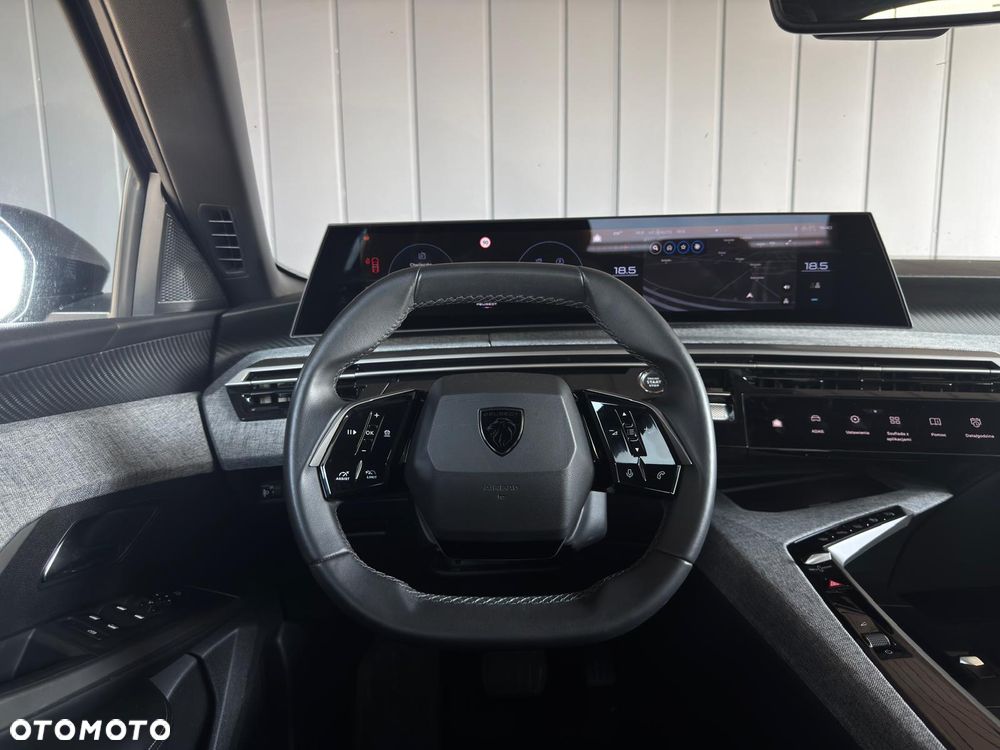 Peugeot 3008 1.2 PureTech mHEV Allure Pack S&S e-DCS6 - 28